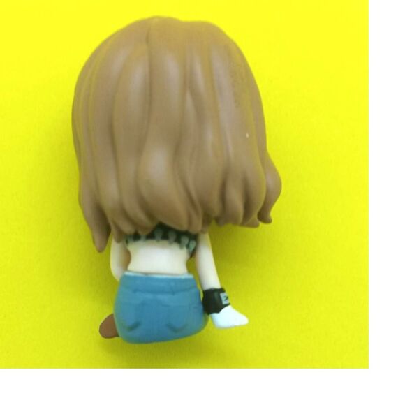 LE SSERAFIM ANTIFRAGILE FIGURINE - Picture 4 of 4